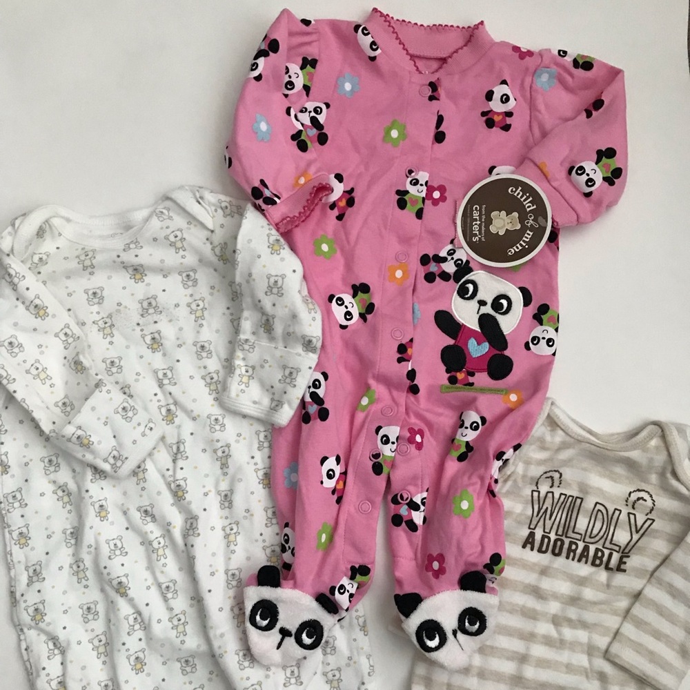 Carter’s baby girl 0-3 months 3 pieces